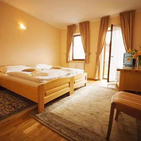 Karpatsky Dvor 3* Lozorno