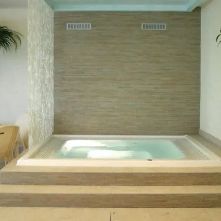 Karpatsky Dvor Hotel