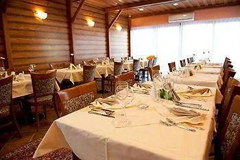 Karpatsky Dvor 3*